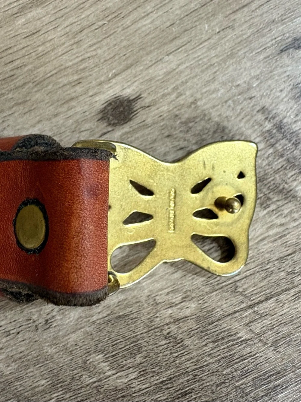 Womens VINTAGE 70s Brown LEATHER Brass BUTTERFLY Buckle HIPPIE Western BOHO BELT